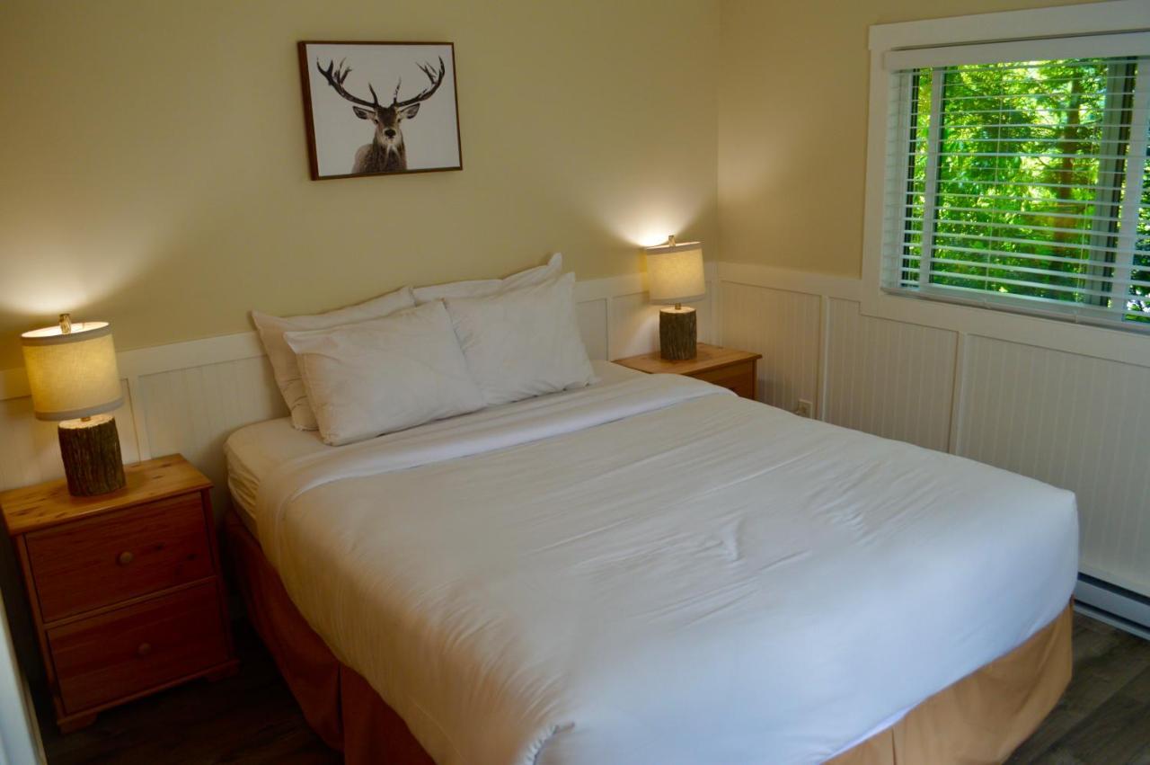 Wild Coast Wilderness Resort Port Renfrew Exterior photo