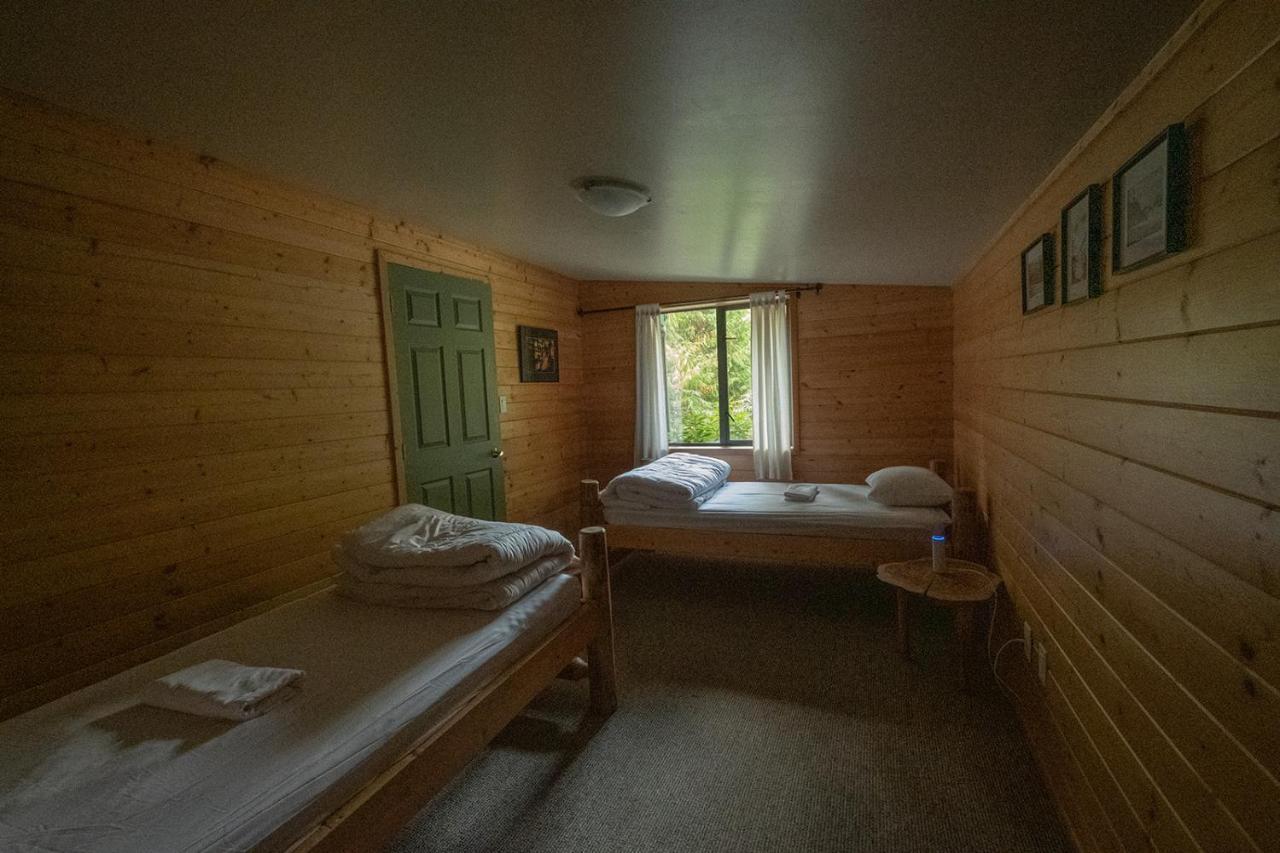 Wild Coast Wilderness Resort Port Renfrew Exterior photo