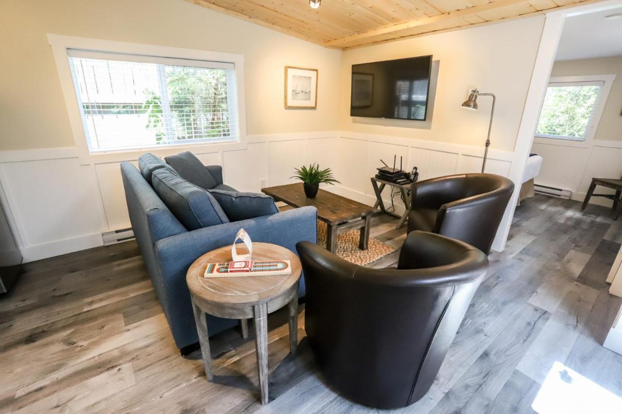 Wild Coast Wilderness Resort Port Renfrew Exterior photo
